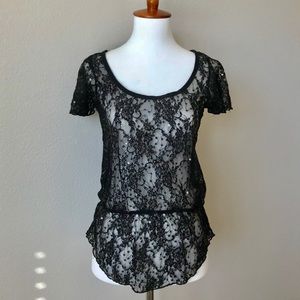 MODA INTERNATIONAL LACE/SEQUIN PEPLUM TOP- SIZE XS